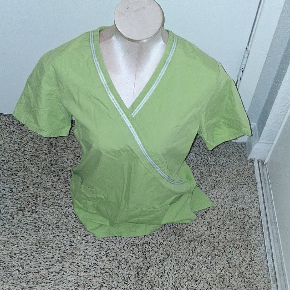 Women's Green Scrub Top